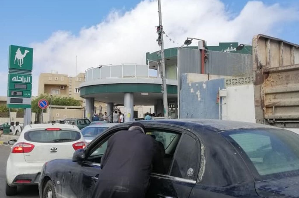 مصنع الأسمنت بزليتن يعلن عن تشغيل الخط الأول للإنتاج واختفاء الأتربة التي تخرج من المصنع