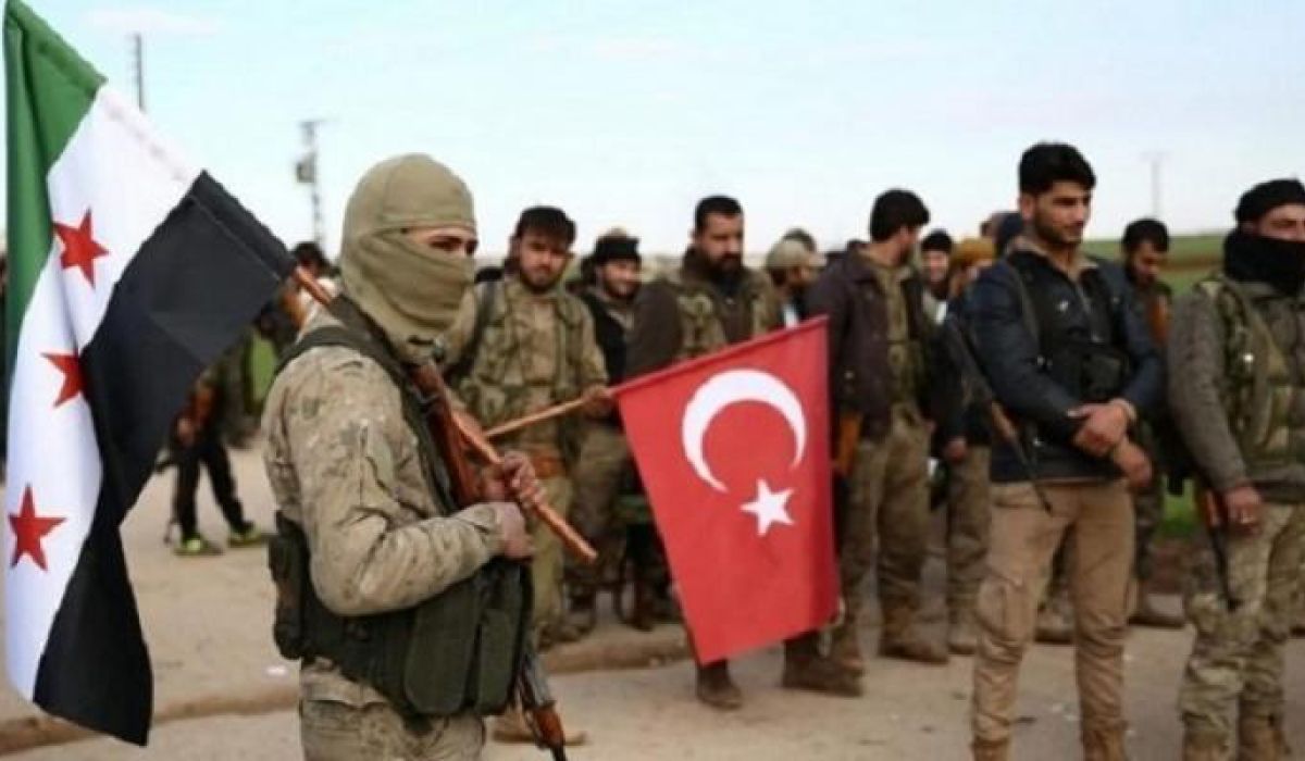 الغارديان: تركيا ترسل "ألفي مقاتل سوري" إلى ليبيا مقابل 2000 دولار شهريا