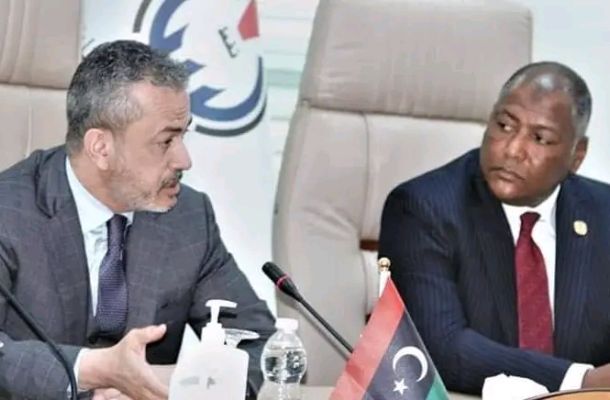 خلال اجتماعها مع سفير الولايات المتحدة لدى ليبيا.. "المنقوش" تؤكد على إهتمام الجانبين بتطوير آفاق التعاون بين البلدين