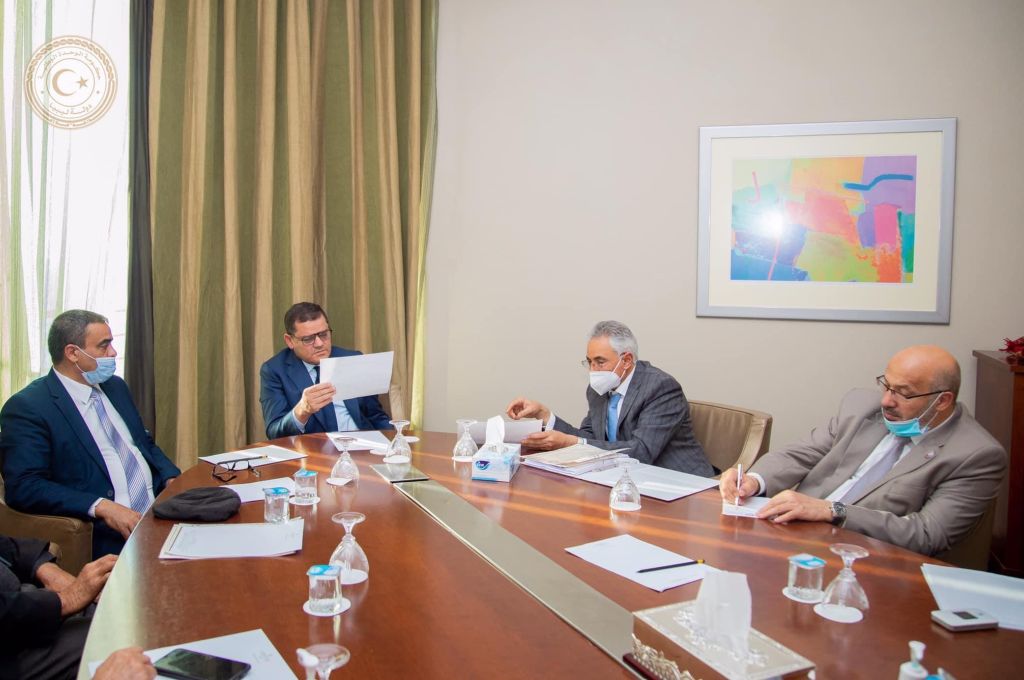تقرير الديوان: السراج يصرف معاملات مالية نحو 1.127 مليون لتوفير وجبات عشاء لأفراد الحراسة .. وتذاكر بمليون لمستشاره