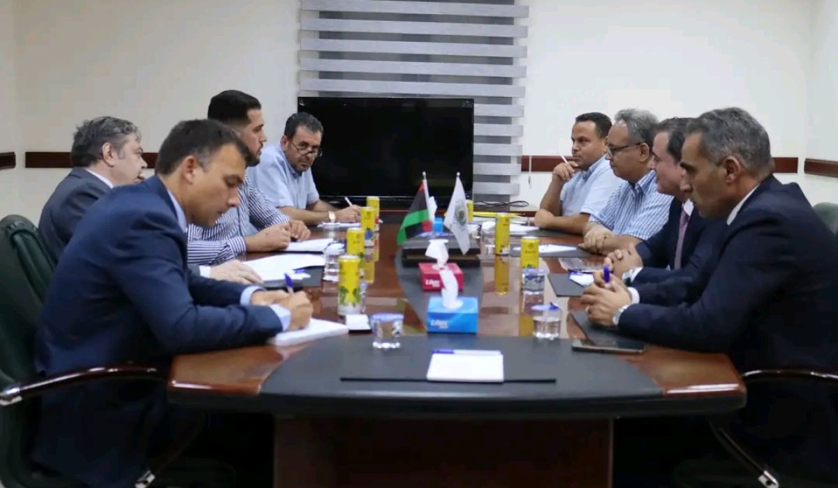 غرفة التجارة طرابلس تبحث المشاكل التي تواجه رجال الأعمال والمستثمرين الليبيين بإسبانيا