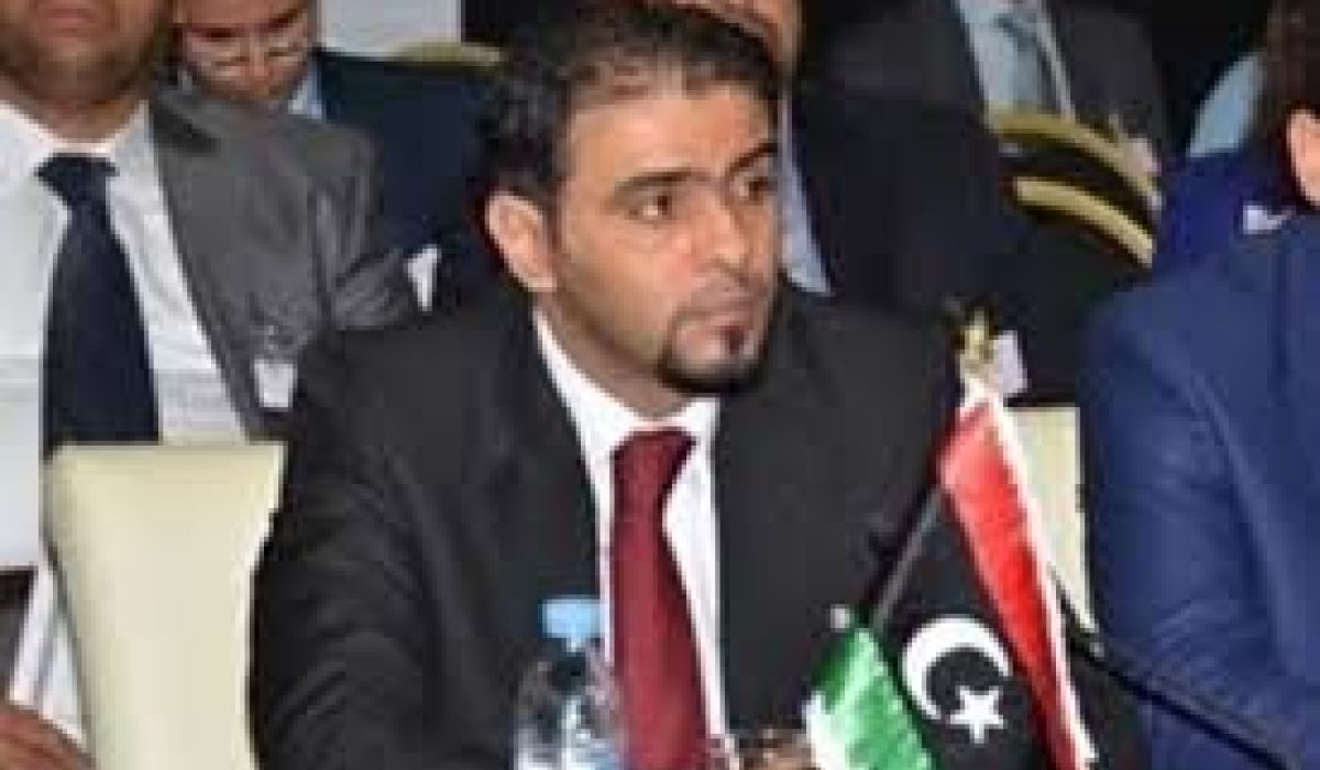 اتفاق بين المالية والمحاسبة ووزارة العمل لتشكيل لجنة فنية لإعداد دراسة اقتصادية للسوق الليبي