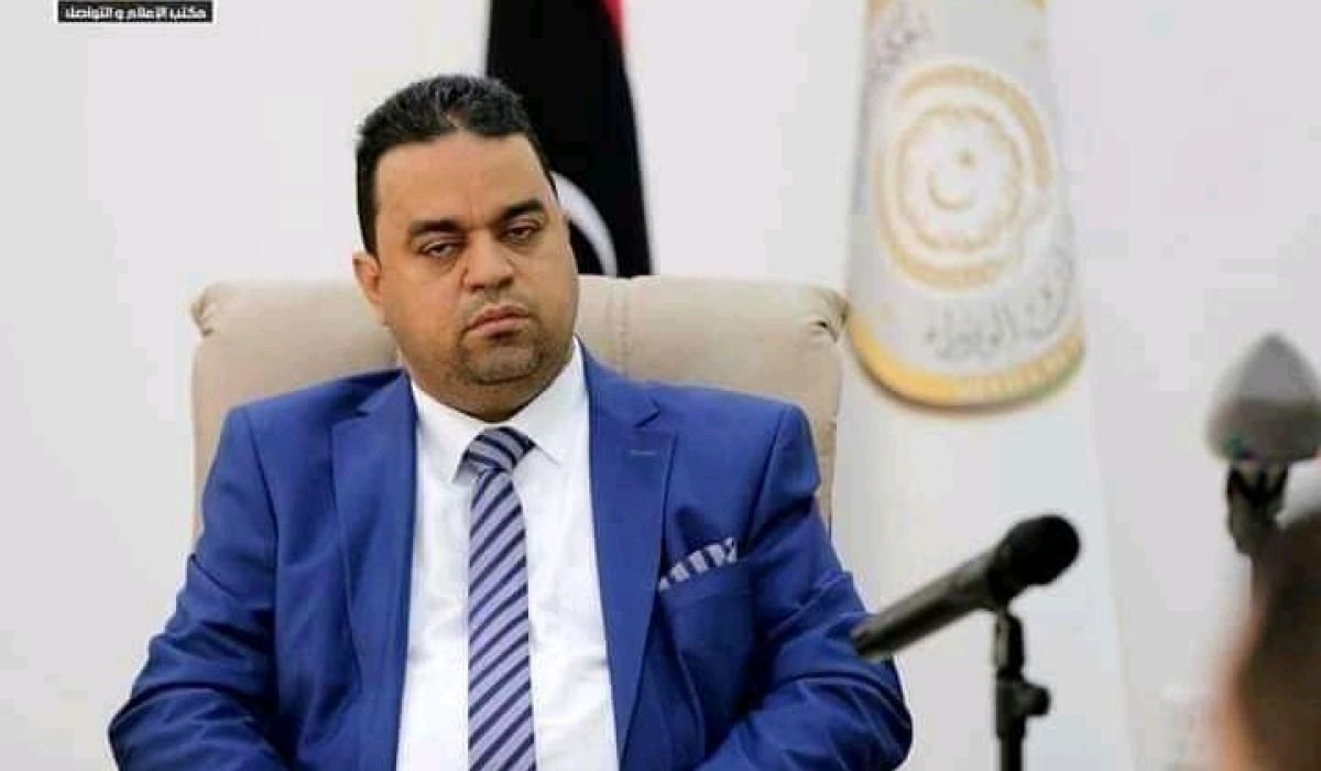 علي العابد يصدر قراراً بتكليف مسعود ماضي بمهام مدير مكتب ديوان وزارة العمل بالجنوب