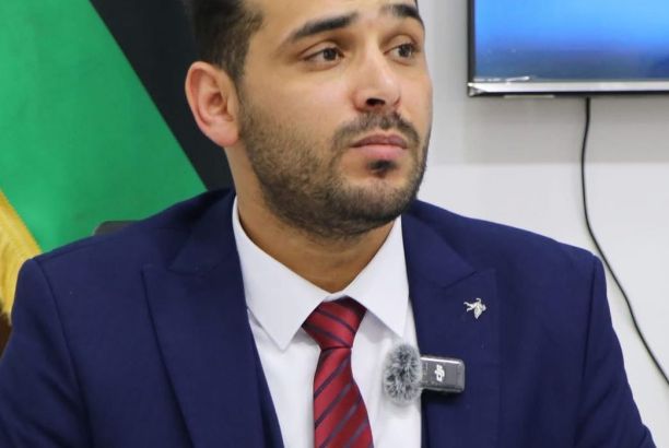 خاص.. "الكبير" يُشكل لجنة للتحقيق مع عدد من المسؤولين بالمصرف الإسلامي