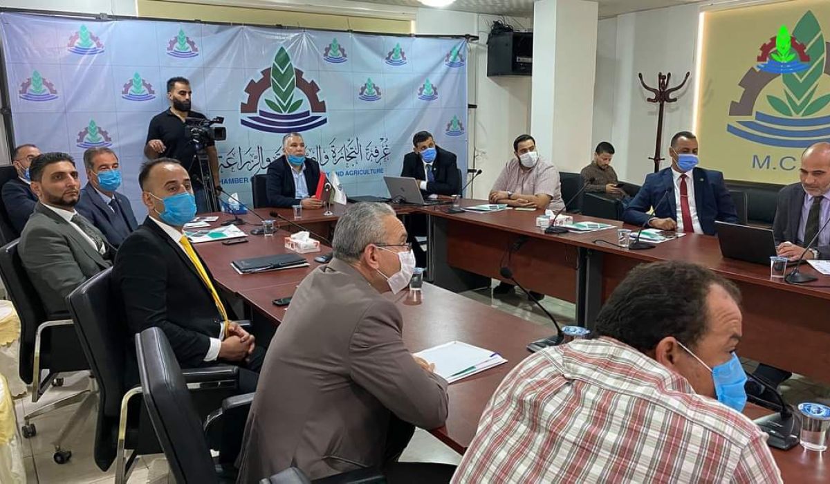 غرفة التجارة مصراتة تبحث مع "التجاري الوطني" مشاكل خدمة نقاط البيع وخدمة سداد