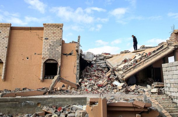 "الديوان" يوضح إجمالي الدين العام إلى جانب العجز بميزان المدفوعات وإستنزاف للاحتياطيات