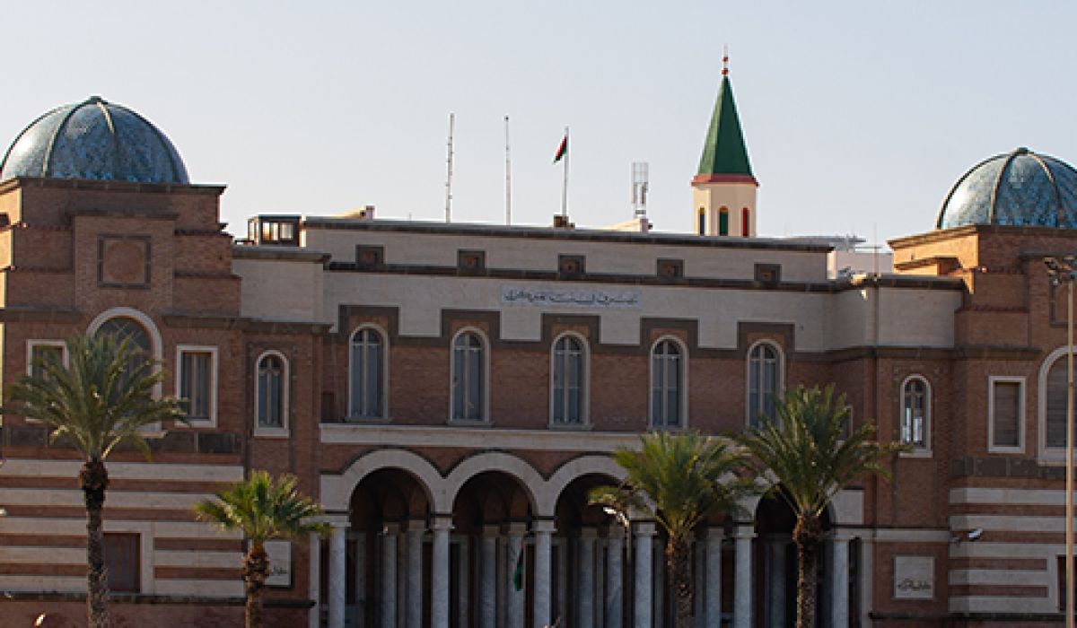 خاص.. المركزي يفصح عن تفاصيل تغطيته للنقد الأجنبي الأسبوع القادم مع استمرار حجز الأغراض حتى اليوم بقيمة 665 مليون دولار