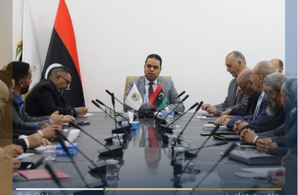 خاص.. فريق السيولة يكشف لصدى عن تسليم فروع الجمهورية بطرابلس 55 مليون