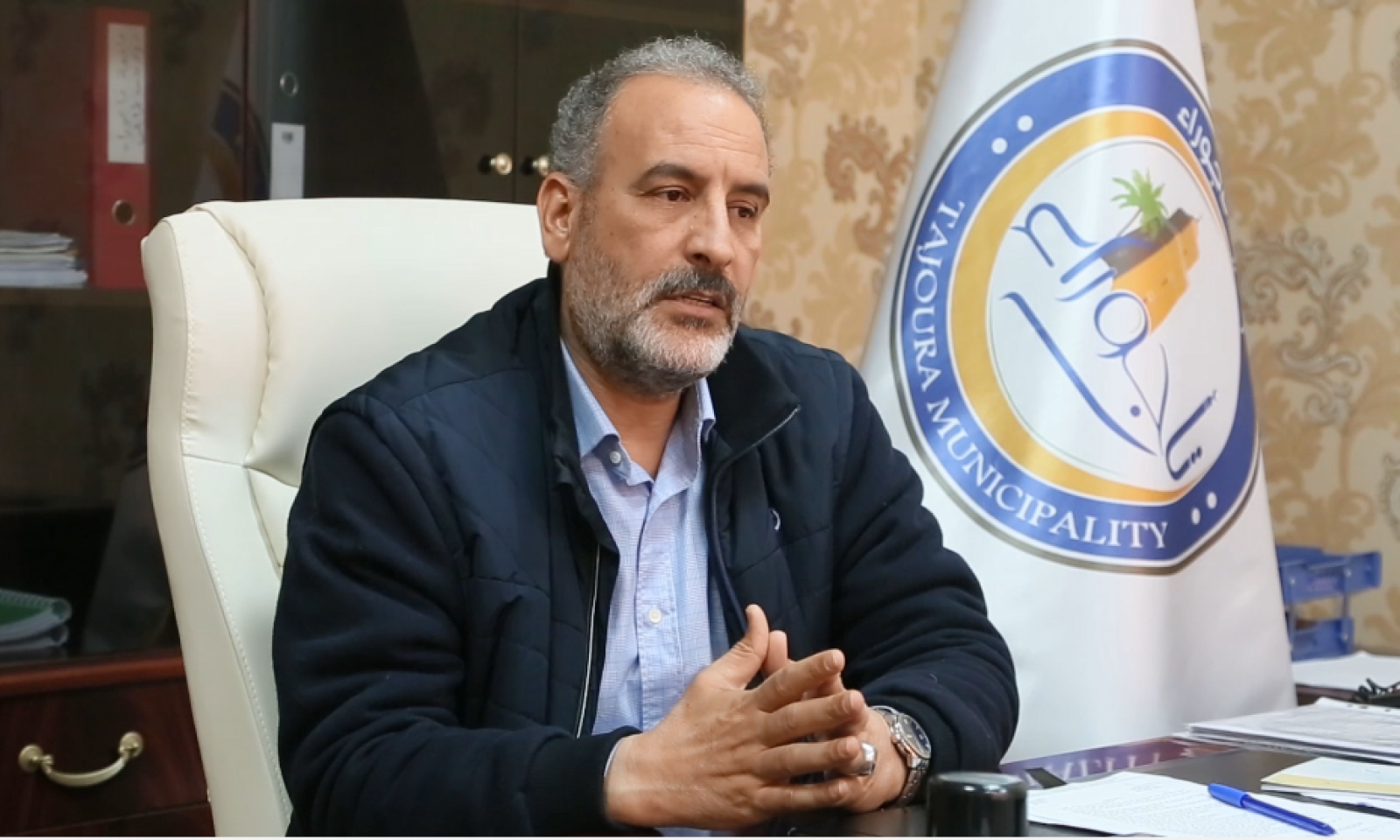 "بن عطية" يتحدى: سأقدم استقالتي من منصبي كعميد وأمنح سيارتين هونداي لمن يثبت أني أخذت سيارة سنتافي!