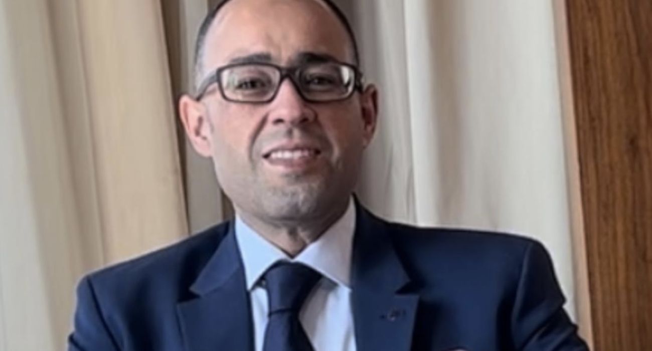 خاص.. المركزي يبدأ خطوات إصلاح جذرية في الإدارات المصرفية.. وإعفاء مدير عام مصرف الجمهورية بعد عقد من شغله للمنصب