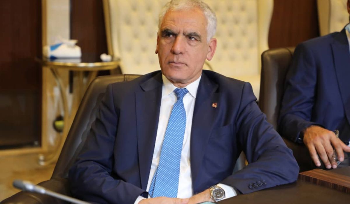 خاص.."الرعيض": مراسلة عقيلة صالح لصنع الله بخصوص الإيرادات النفطية لا تساوي شيء