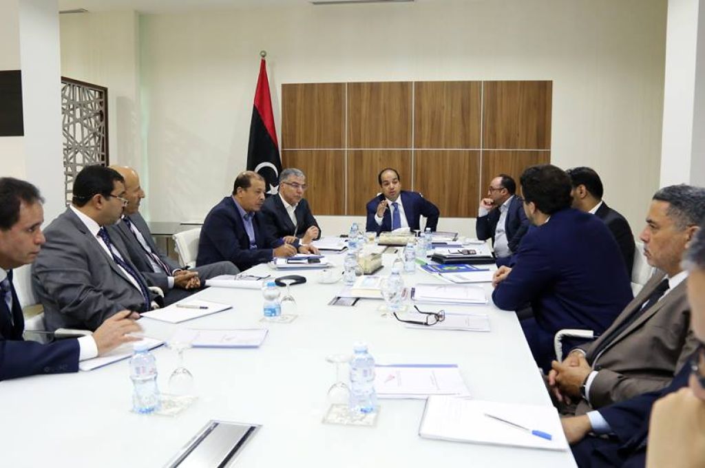 مالية الوفاق : لا يجوز صرف مرتبات مالم تكن قد ضمنت قانون الميزانية