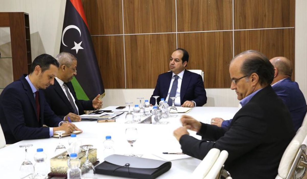"معيتيق" يناقش مع وزير الحكم المحلي المشاريع الخاصة بالبلديات