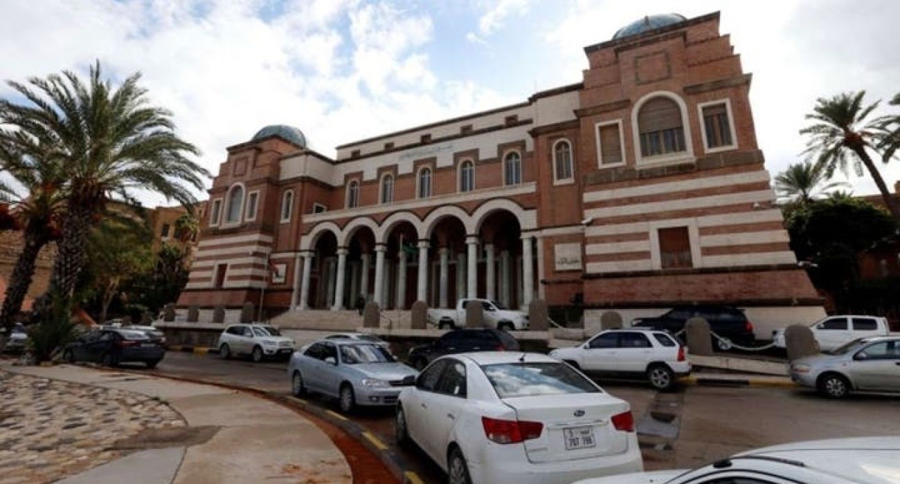 شركة البريقة تنوه بأن ساعات طرح الأحمال ساهمت في زيادة عملية الإزدحام داخل محطات الوقود