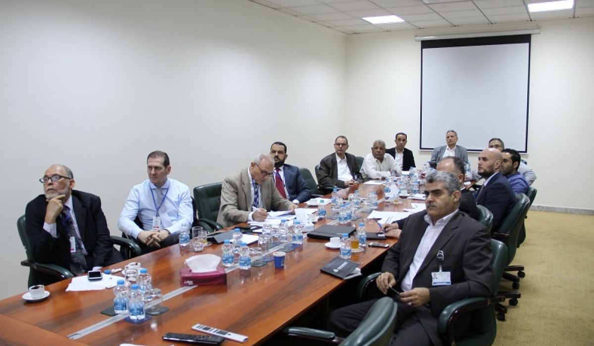 شركة الخليج العربي و "أو أم في" النمساوية تستعرضان نشاطهما في حقل النافورة