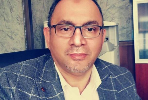 حبارات يكتب: مبيعات نقد الأجنبي بقيمة 14 مليار دولار في مقابل إيرادات نفطية بقيمة 11.398 مليار دولار تعزز مطالب مجلس النواب بخفض مشروع الميزانية