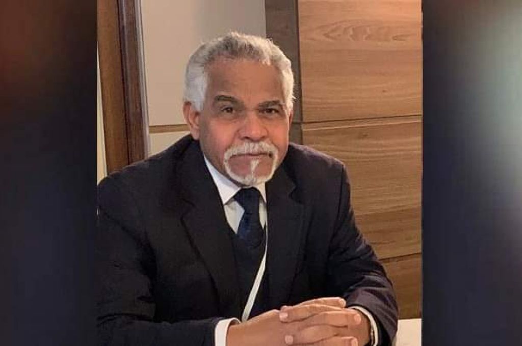 وزير الشباب يعقد اجتماعاً بخصوص توزيع الدفعة الأولى من صكوك القروض السكنية
