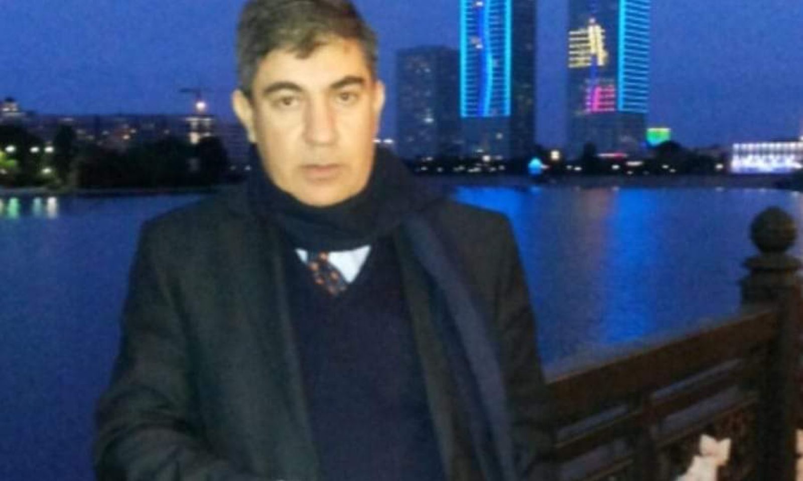 "إدريس الشريف" يكتب :ابعدوا (المرتبات) عن الصراع السياسي!!