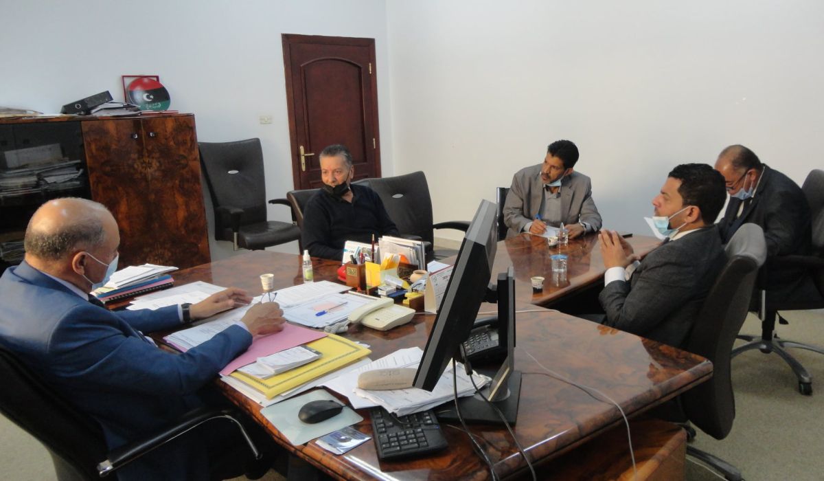 اقتصاد الوفاق تتفق مع مركز الرقابة على الأغذية بتشكيل غرفة لمنح الإذن لاستيراد الكبدة المجمدة