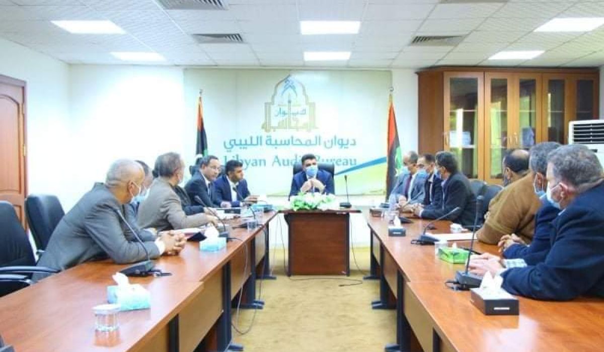المحاسبة بطرابلس يبحث استكمال مشروعات المدارس البديلة بمدن زليتن وسرت وبئر الغنم