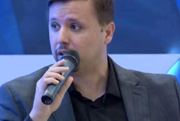 خاص.. إدارة العمليات المصرفية تُشرع اليوم بإحالة مرتبات شهر أبريل إلى الجهات العامة