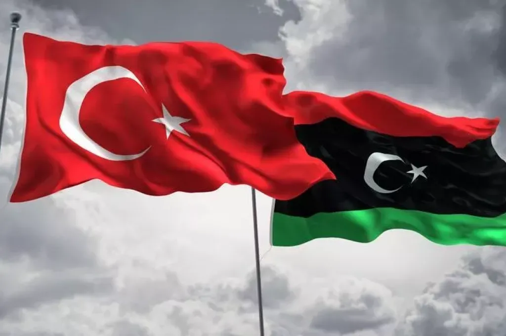 خاص.. مصادر خاصة: المركزي ومؤسسة النفط يتفقان على إحالة الإيرادات بشكل منتظم وإلغاء المبادلة