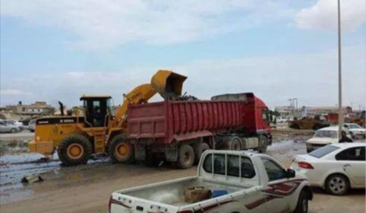 بلدي بنغازي يُعجل في صرف مرتبات شركة الخدمات