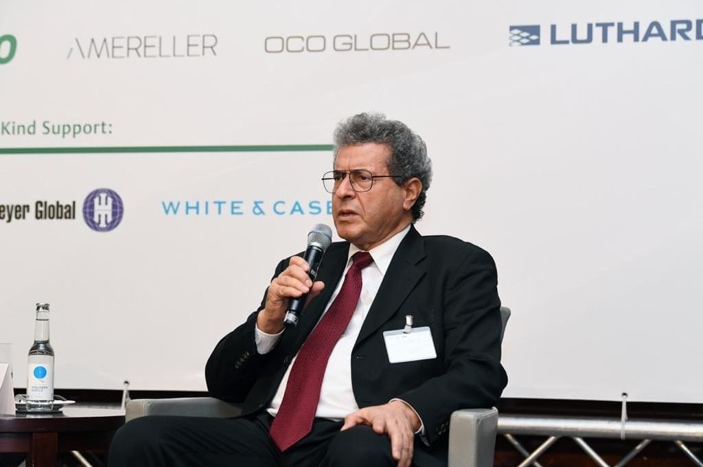 الاقتصاد والتجارة تناقش خطط عمل الجهات التابعة لها وما أنجزته من أعمال