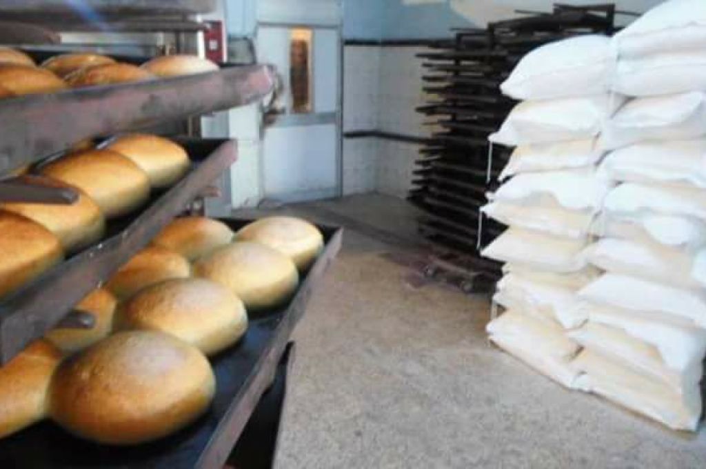 الليبيون وحدهم الذين يشعرون بتكلفة الحصار النفطي