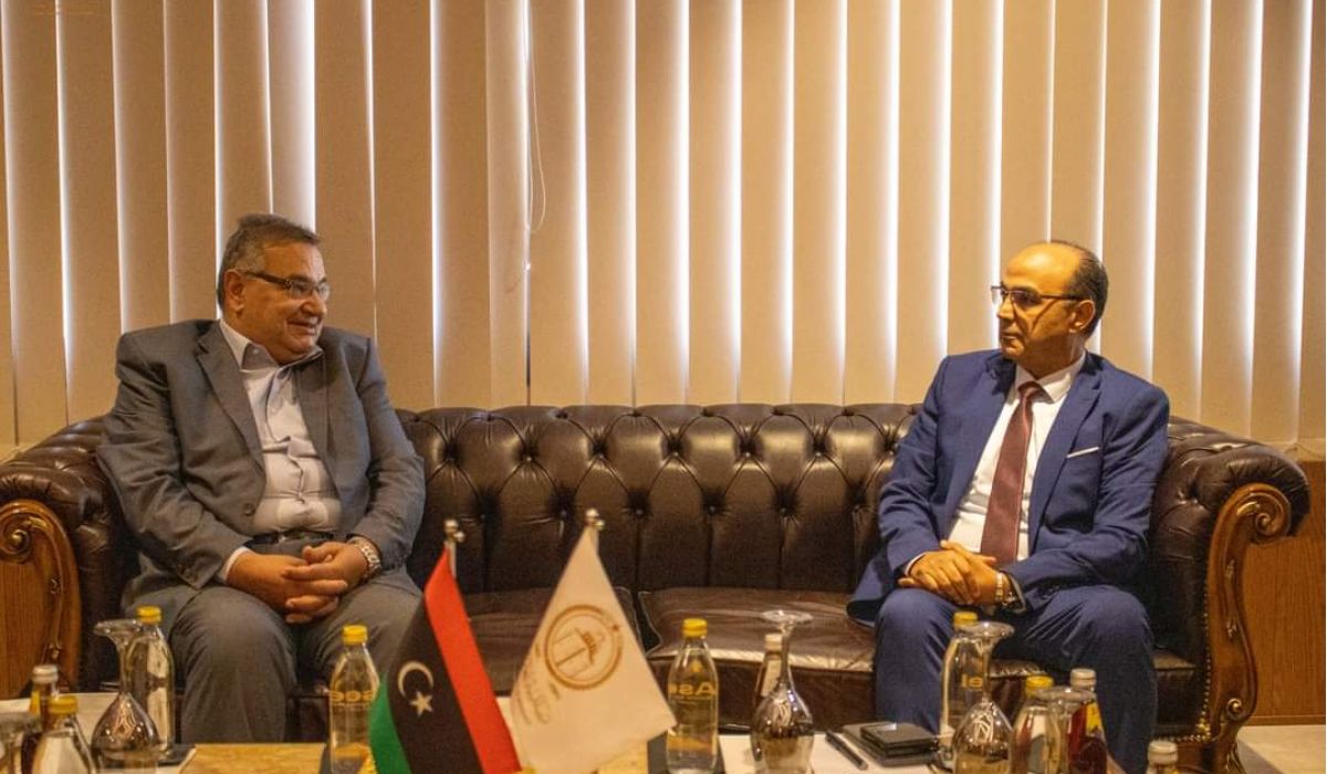 بلدي بنغازي يجتمع مع وفد الشركات المصرية لبحث سبل التعاون