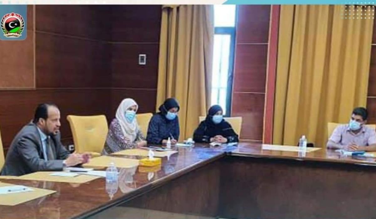 الزناتي يشدد على أهمية تعزيز دور البرنامج الوطني لمكافحة السرطان في التوعية بالمرض