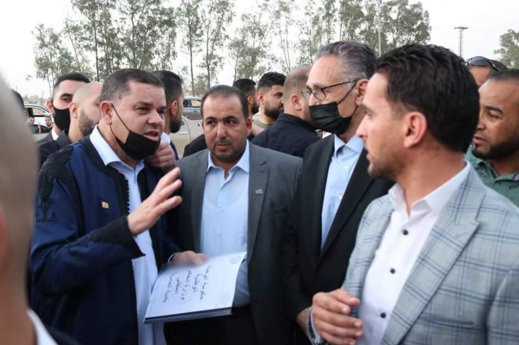 محمد المنفي يطالب بإعادة إعمار مدينة سرت