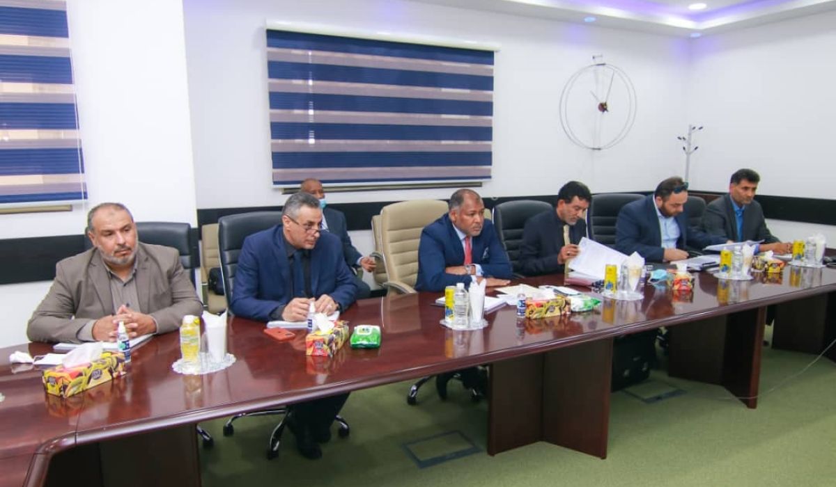 وزير المالية يبحث سبل وآليات إجراء التسويات المالية لإقفال المديونية بين صندوق الضمان الاجتماعي والوزارة