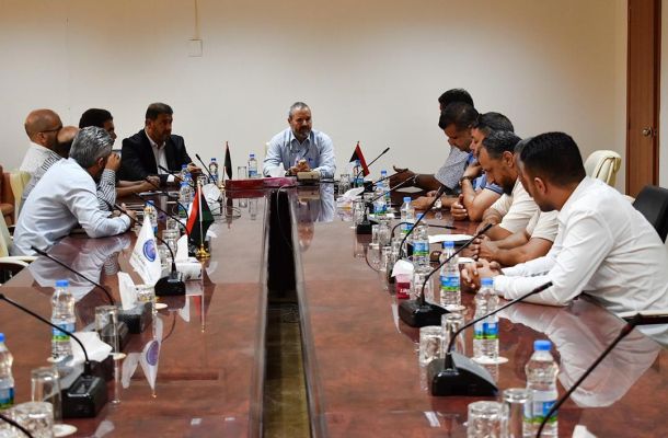 خاص .. مساعي لإدخال قمح غير مطابق للمواصفات بميناء الخمس البحري.. وهذة التفاصيل