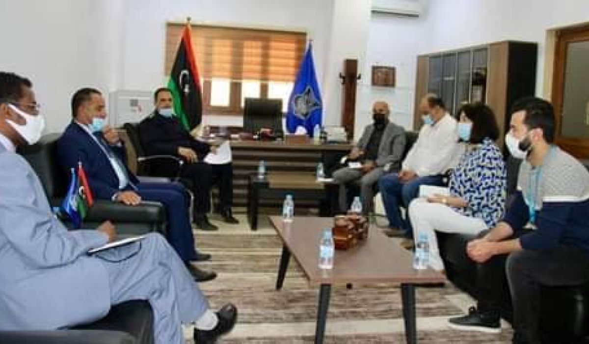 وزارة الداخلية لشؤون الهجرة يناقش ملف الهجرة مع الممثل الخاص لليونيسيف