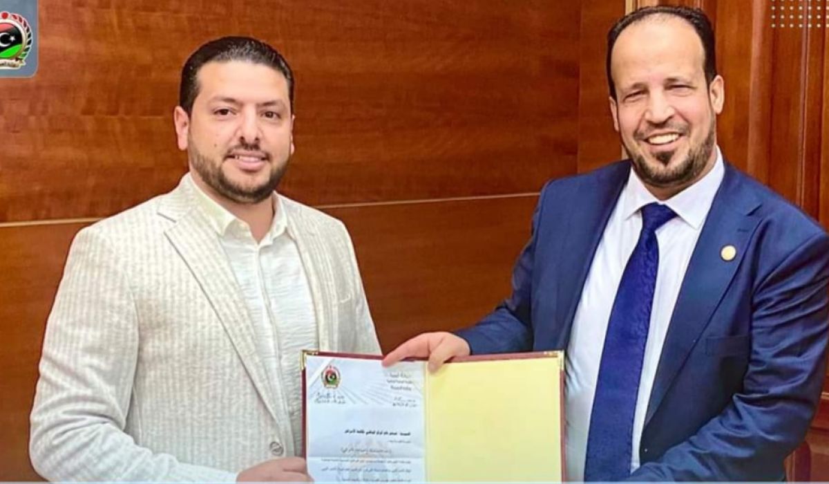 "الزناتي" يصدر قرار بشأن اعتماد المراكز التابعة للهلال الأحمر الليبي كمراكز معتمدة لإجراء تحاليل PCR الخاصة بفيروس كورونا