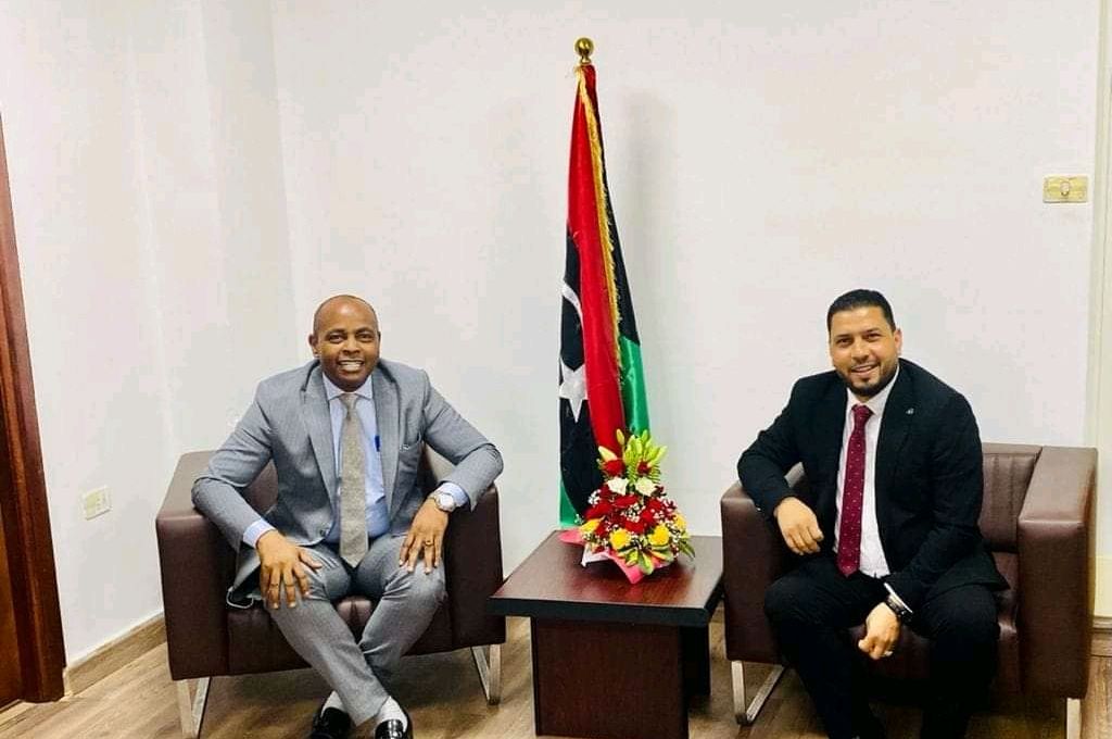 النفط والغاز تبحث مع السفير المالطي التعاون المشترك بين البلدين