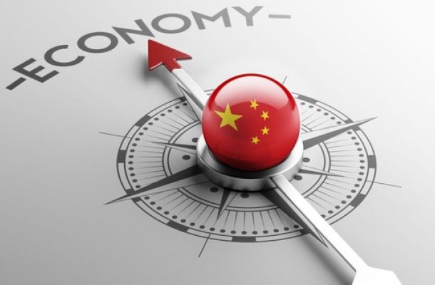 "خبير نفطي" يكتب عن التداول النقدي العالمي في ظل فئات الدولار الأمريكي الحالية وعلاقته باقتصاديات النمو والاحتمالات المستقبلية