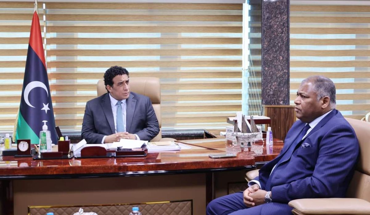 خلال اجتماعه مع وزير المالية.. "المنفي" يشدد بضرورة الإسراع في صرف مرتبات منتسبي الجيش شرقاً وغرباً وجنوباً قبل حلول شهر رمضان دون أي تأخير