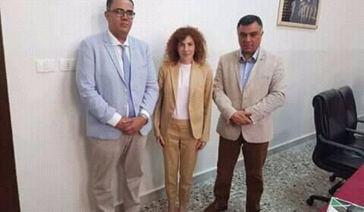 الملحق التجاري بالسفارة الإيطالية يبحث آفاق الاستثمار في مدينة مصراتة