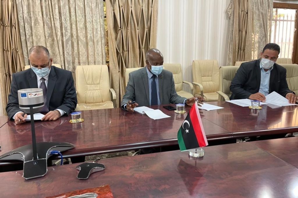 اجتماع مصلحة المطارات و شركة الخطوط الجوية الليبية لمناقشة الالتزامات المالية القائمة على الشركة