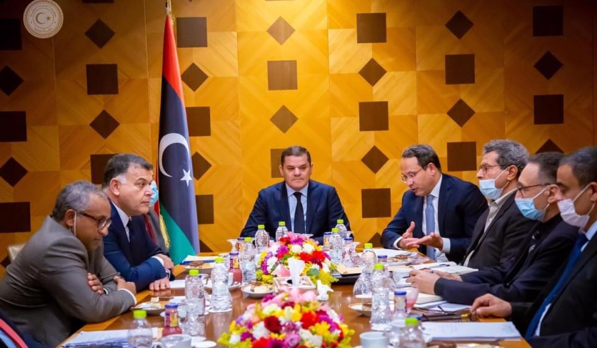 الدبيبة يجتمع بعدد من وزراء حكومة الوحدة الوطنية لمناقشة خطط الرفع من مستوى الخدمات للمواطن