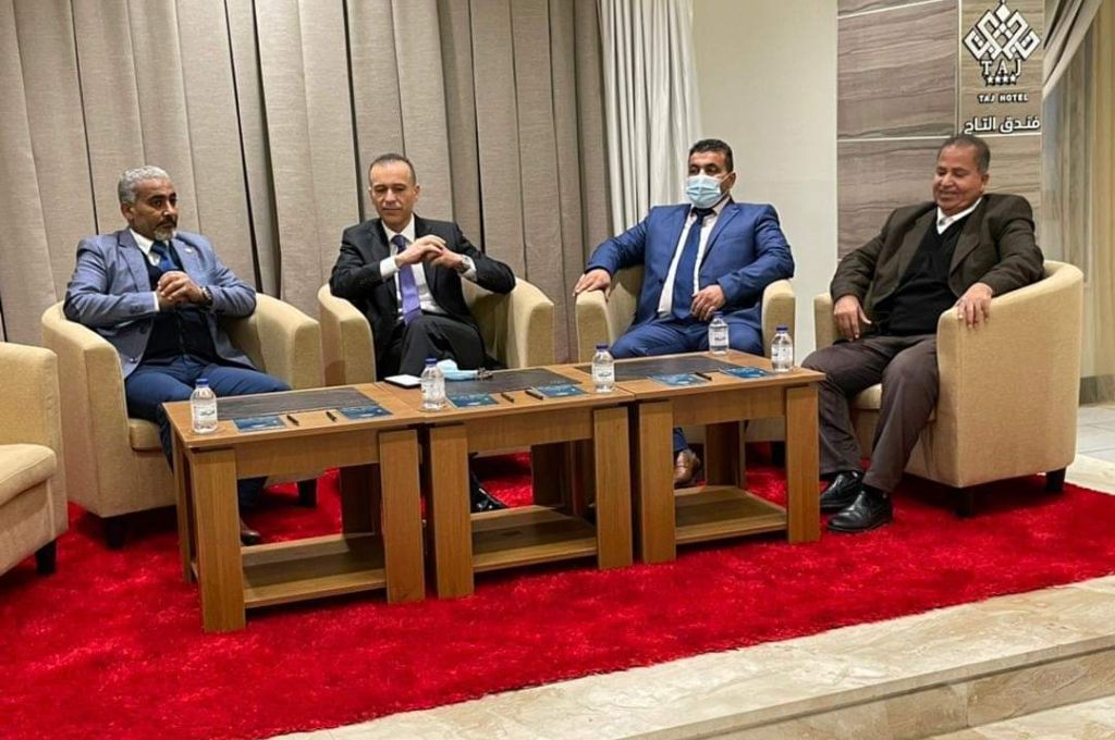 "الغاوي" يبحث المشاكل والعراقيل التي تواجه بلدية أوباري