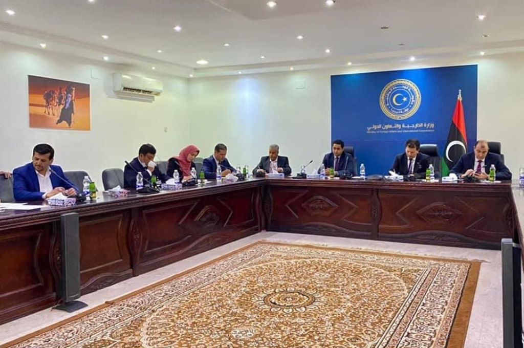 وزارة العمل تشارك في دعم مركز رفع الكفاءة المهنية بالزاوية