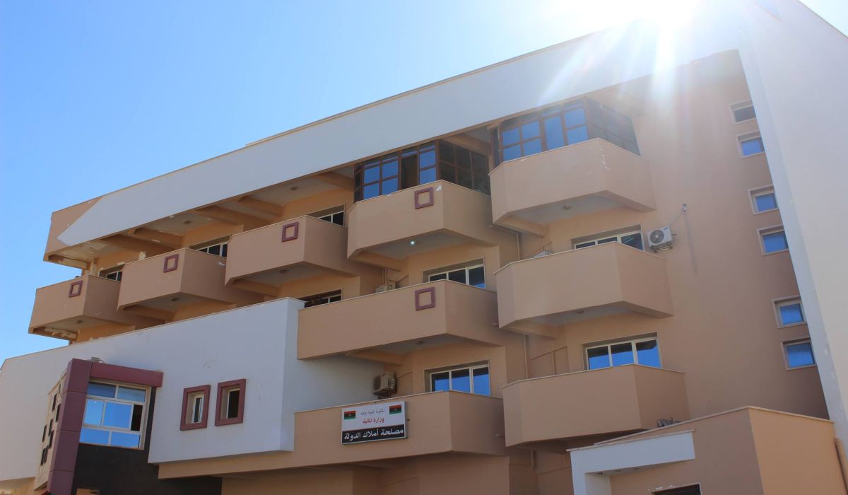 مصلحة أملاك الدولة تدعو الشركات المختصة بالتسوق لاستثمار أسواق عامة ببلدية حي الأندلس.