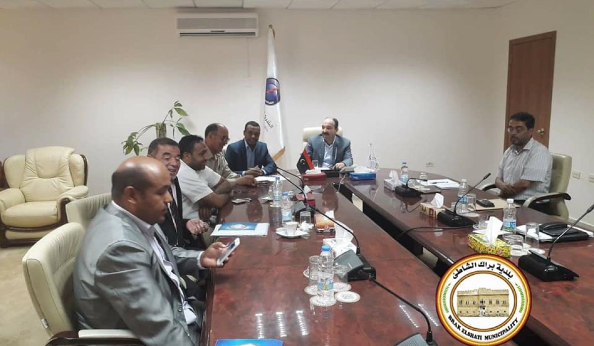 "ساسي" يناقش مع عمداء الجنوب أزمة الكهرباء و كيفية حلحلتها