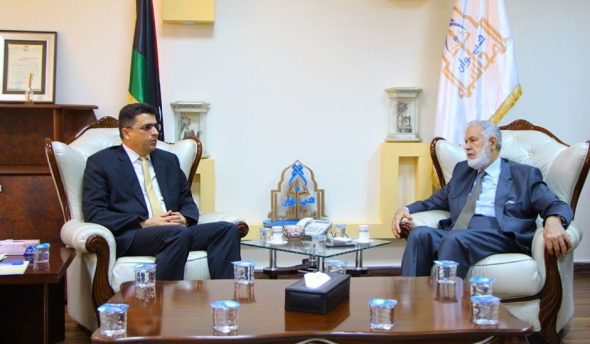 شكشك يناقش مع سيالة ملف العلاج بالخارج