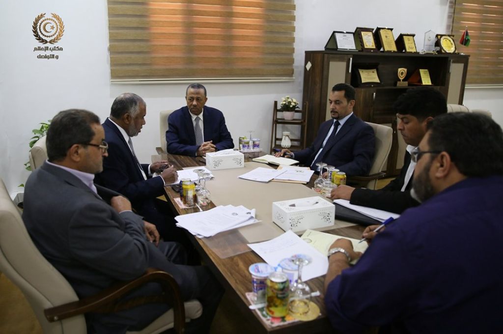 الحرس البلدي يضبط مخلفات طبية وأجهزة تحاليل منتهية الصلاحية بمصحة في طرابلس