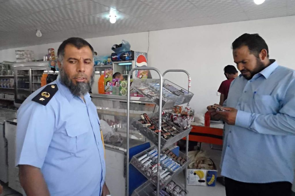 تنفيذ مشروع أنشاء خزانات كيروسين الطيران بمستودع مرسى البريقة النفطي