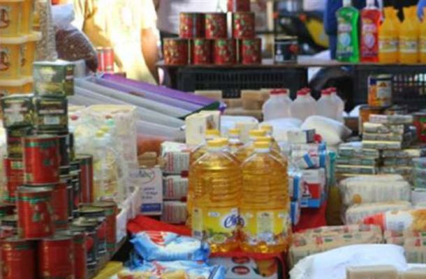 "إدريس الشريف" يكتب: حجج واهية للمركزي وديوان المحاسبة لإيقاف صرف علاوة رمضان